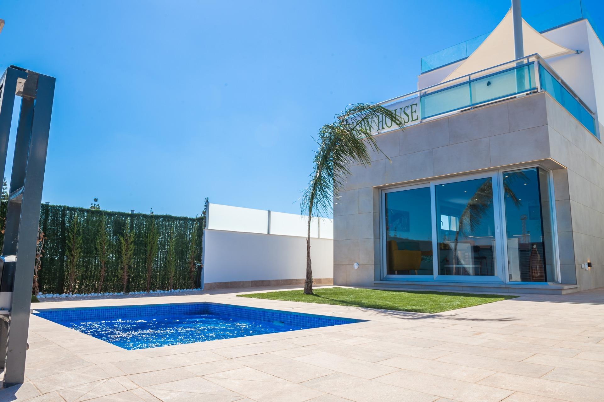 Вилла в продаже в Los Alcázares