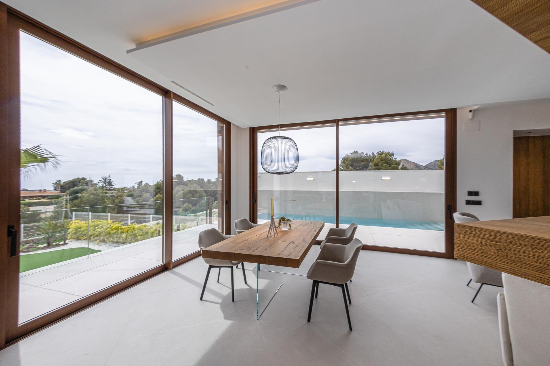 Villa in vendita a Benidorm
