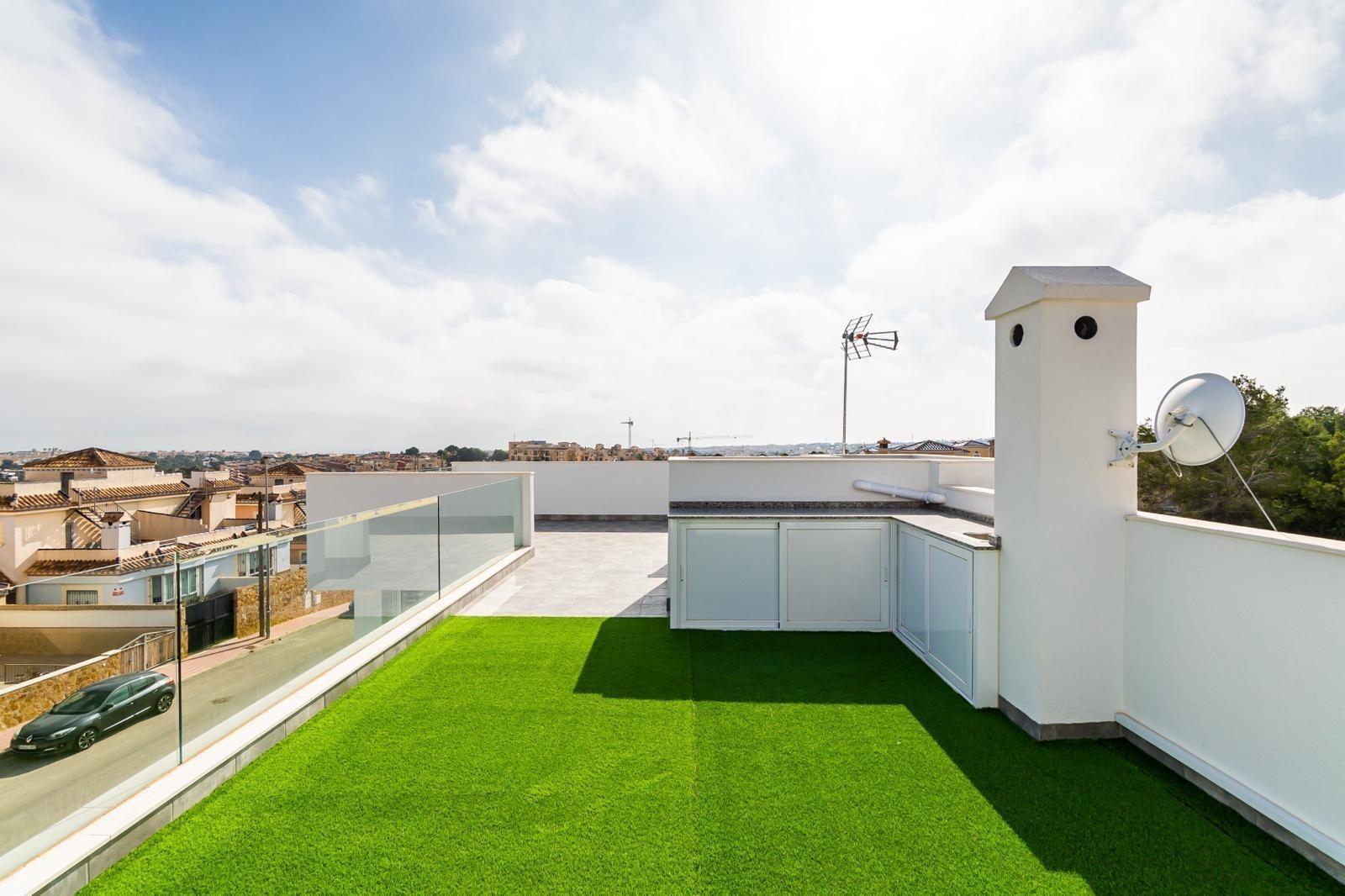 Villa til salg i Orihuela Costa