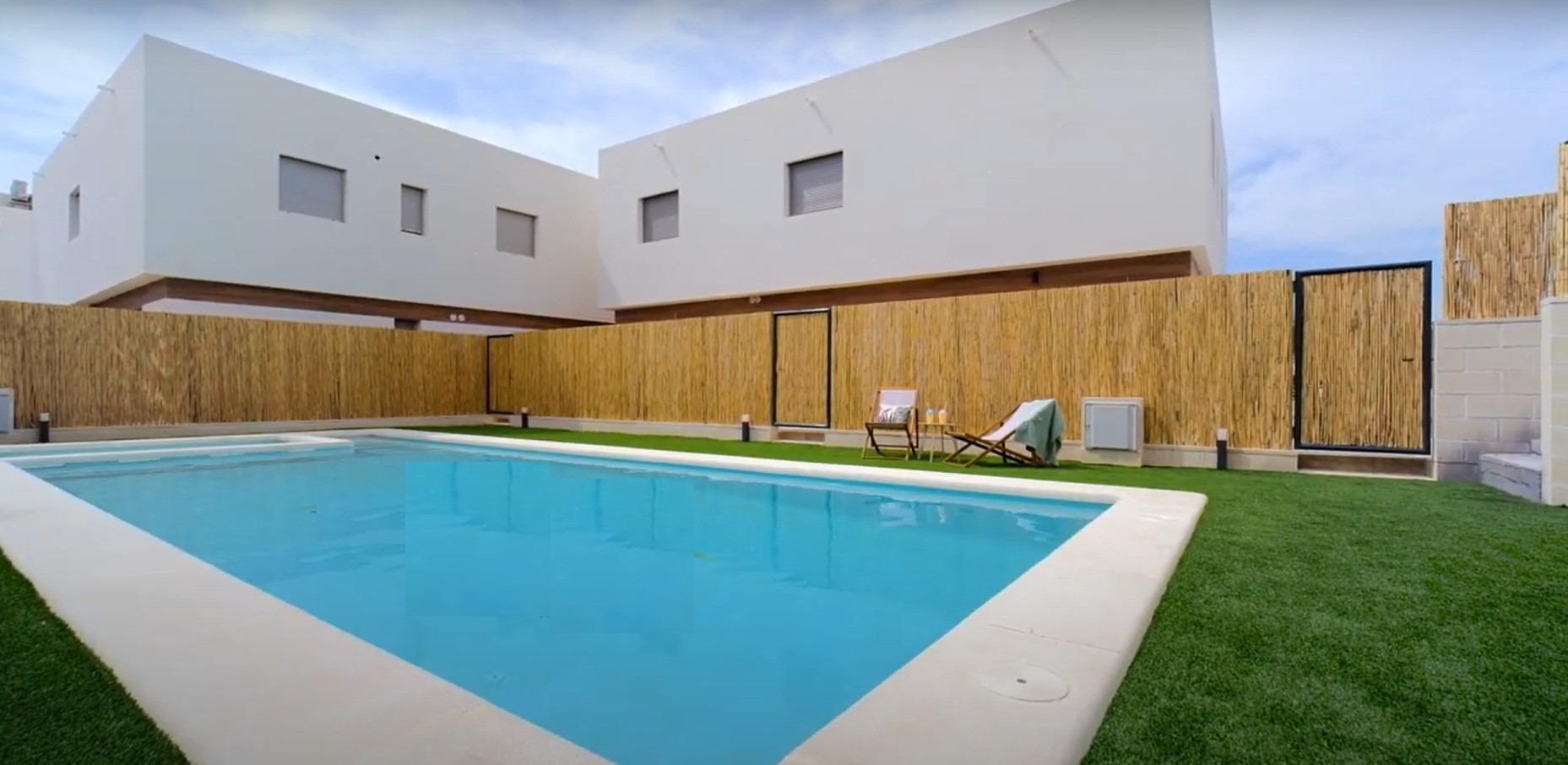 Hus til salg i Orihuela Costa