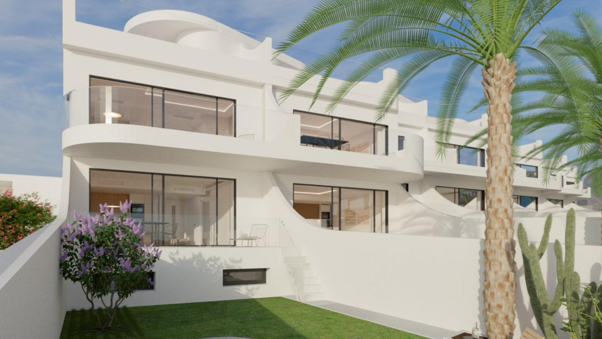 1 etages rækkehus til salg i Torrevieja