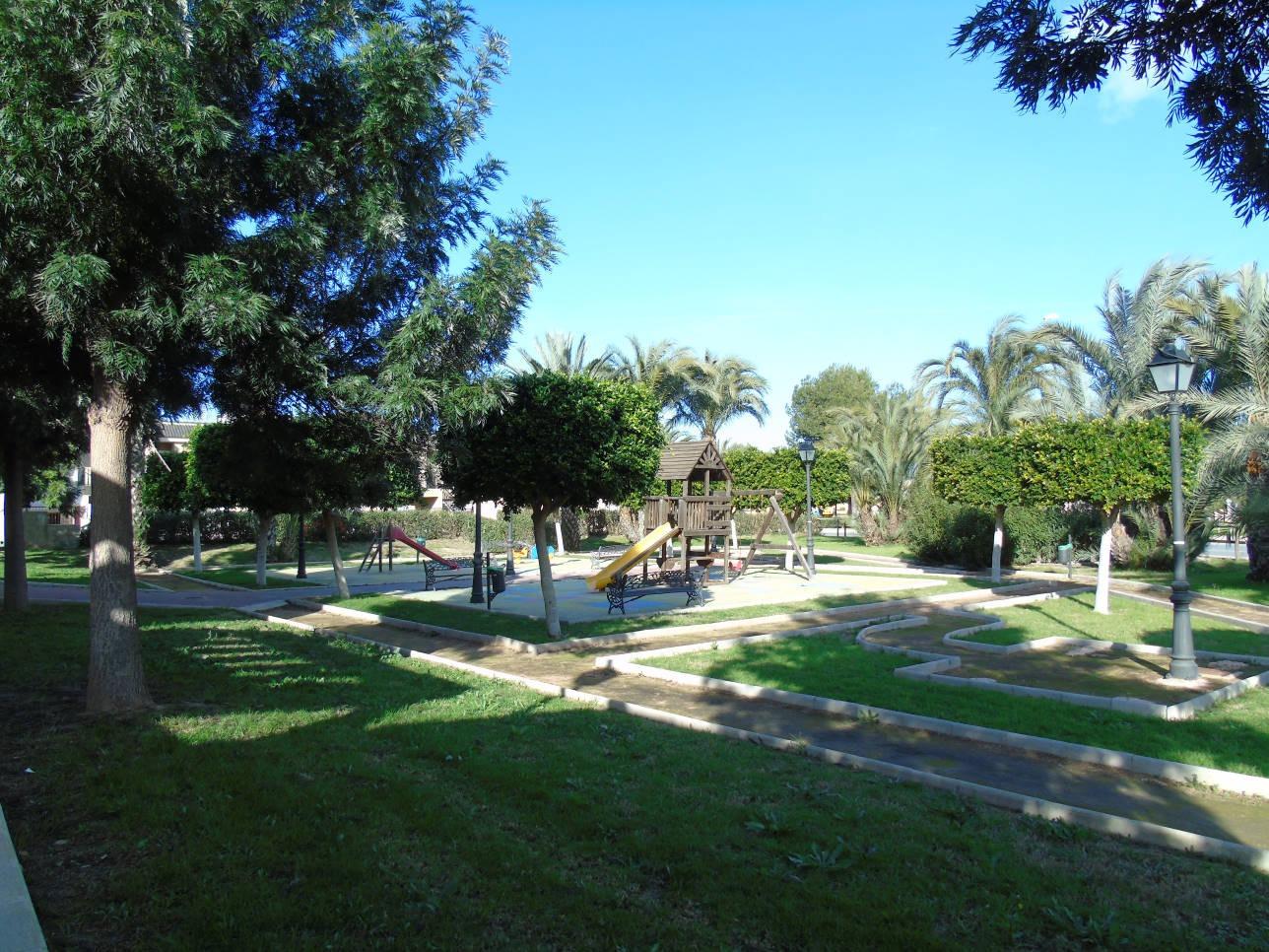 Vila v prodeji in Daya Nueva