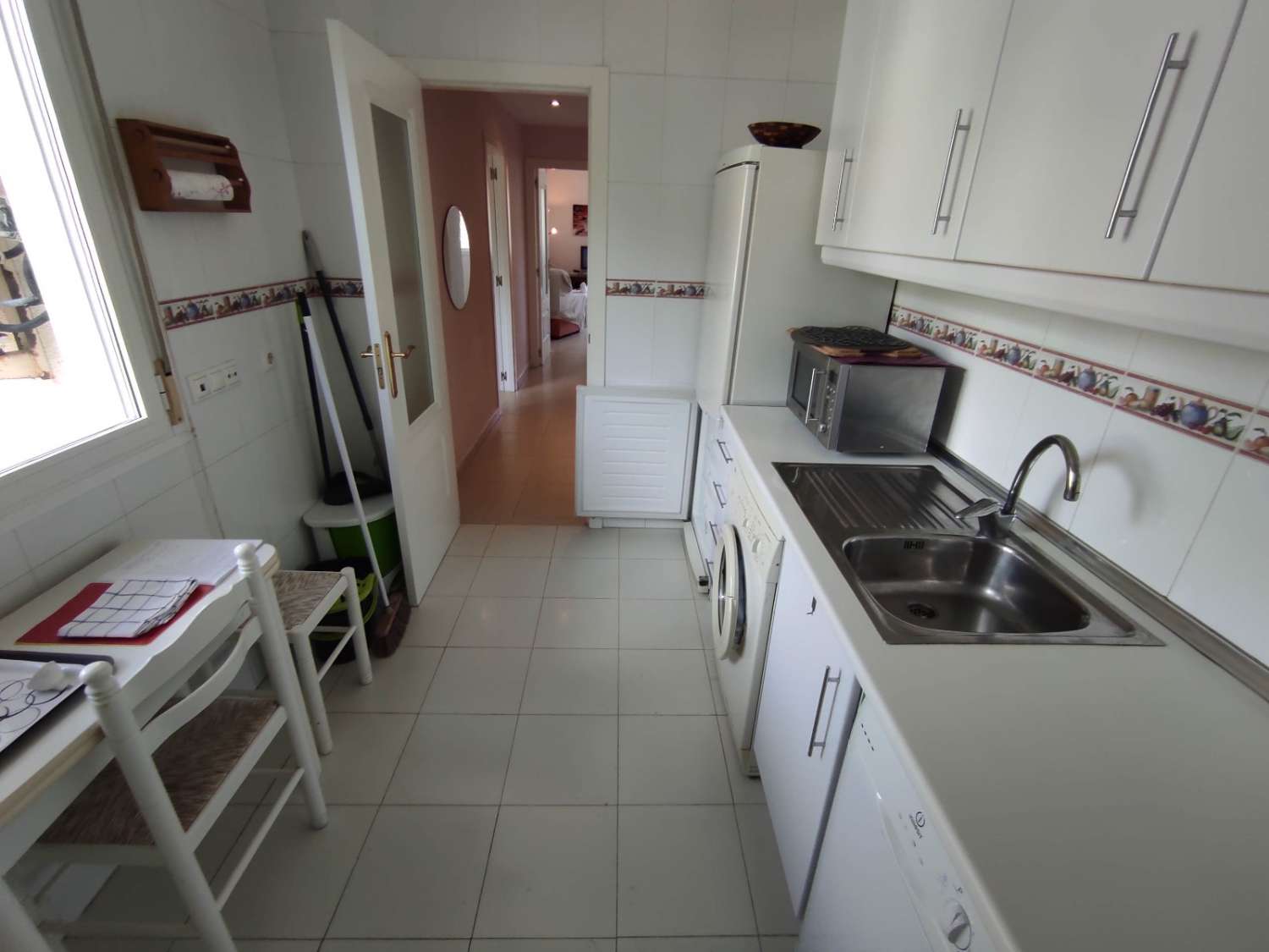 2-slaapkamerappartement met zwembad, parkeerplaats en berging in Calpe (Costa Blanca)