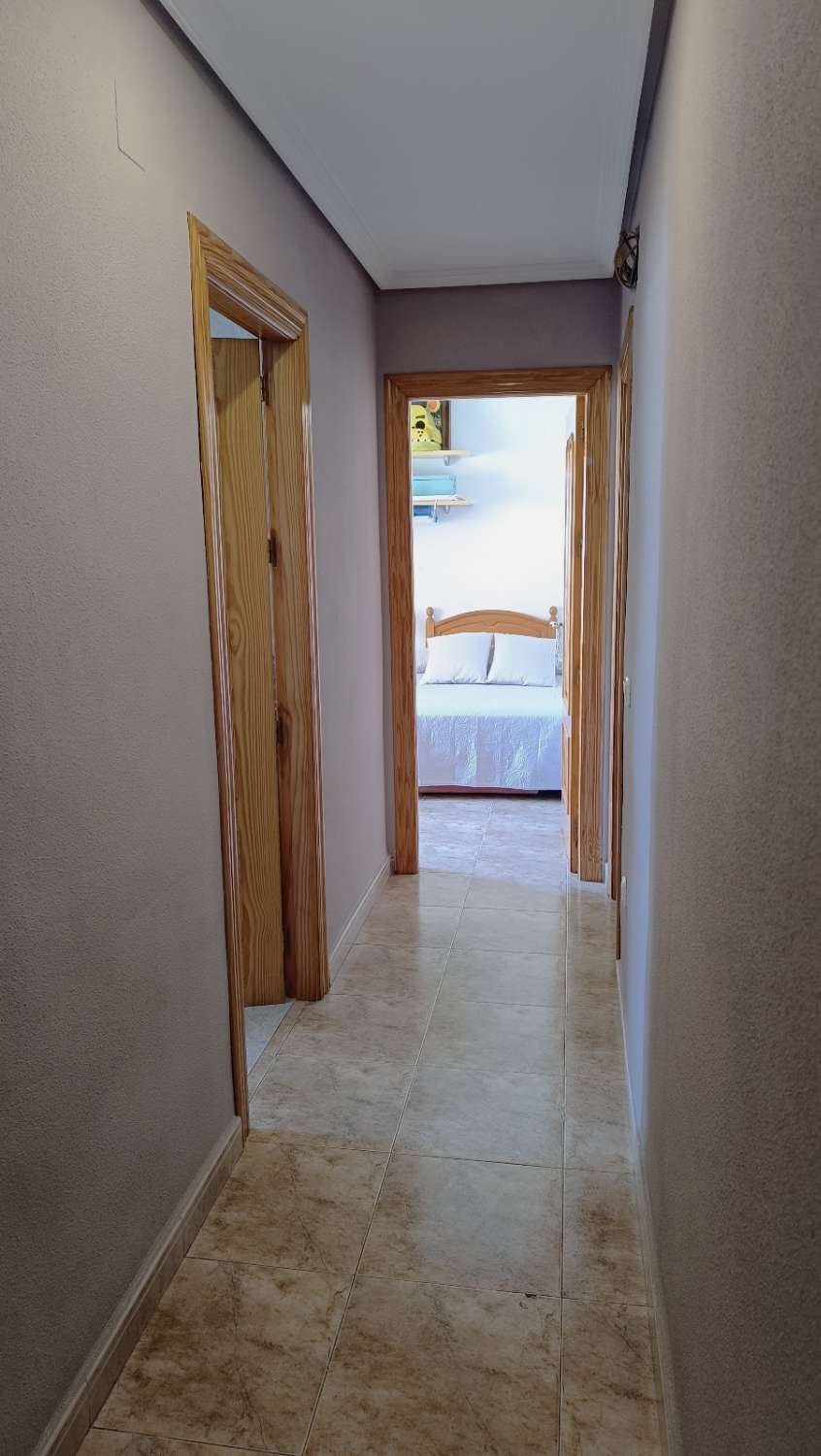 Spacious 5-bedroom apartment close to all amenities in Calpe, Alicante (Costa Blanca North)