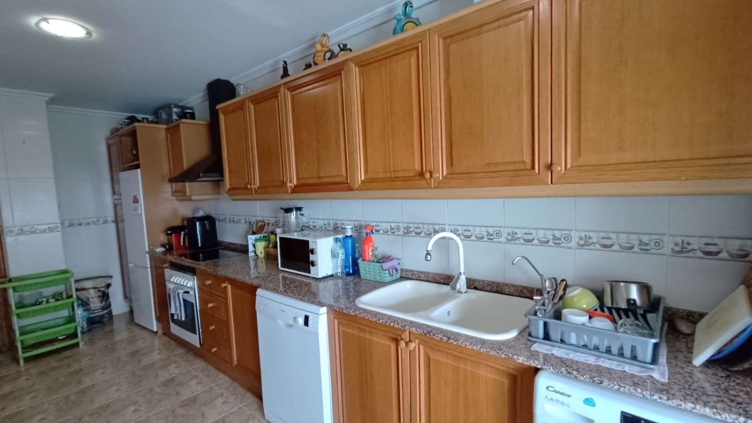 Spacious 5-bedroom apartment close to all amenities in Calpe, Alicante (Costa Blanca North)