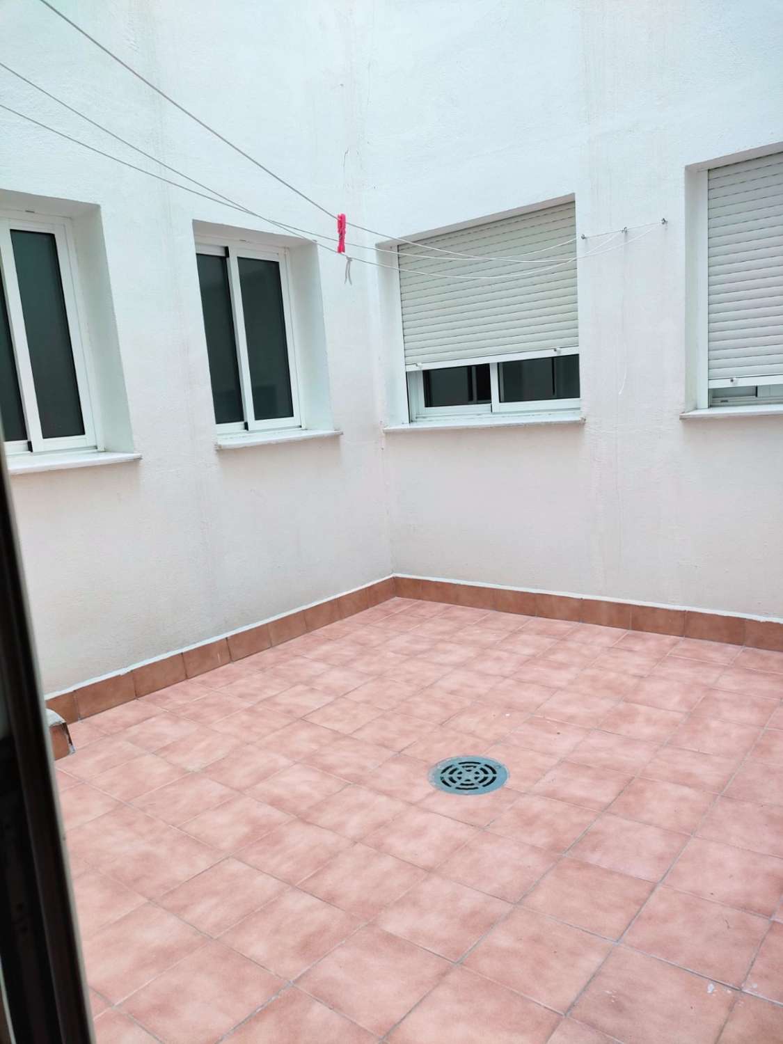 Spacious 5-bedroom apartment close to all amenities in Calpe, Alicante (Costa Blanca North)