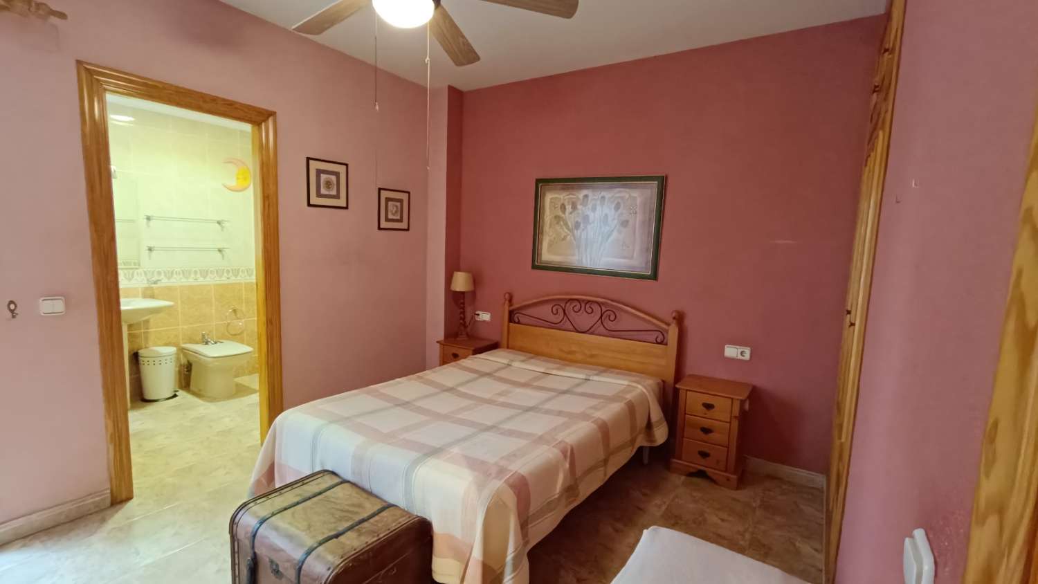Spacious 5-bedroom apartment close to all amenities in Calpe, Alicante (Costa Blanca North)