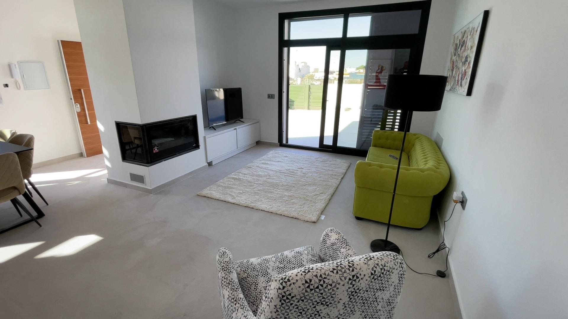 Villa in vendita a Daya Nueva