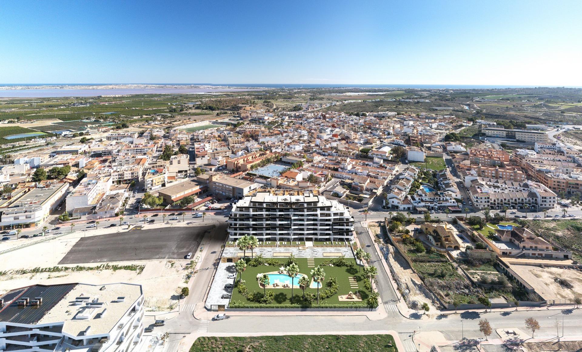 Podkroví v prodeji in San Miguel de Salinas