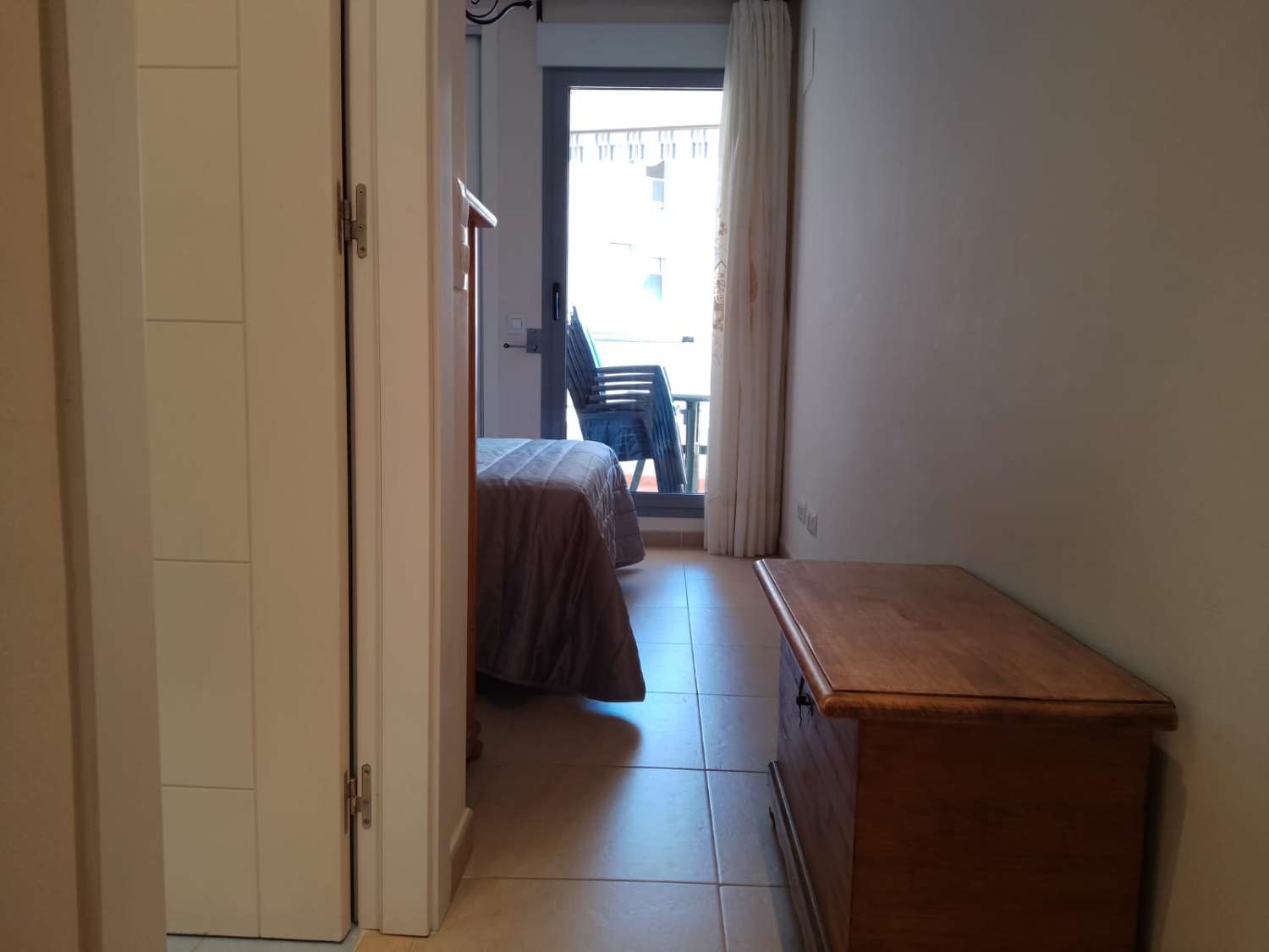 Appartement met zwembad, parkeerplaats en berging op slechts 250 meter van de zee in Calpe (Alicante)