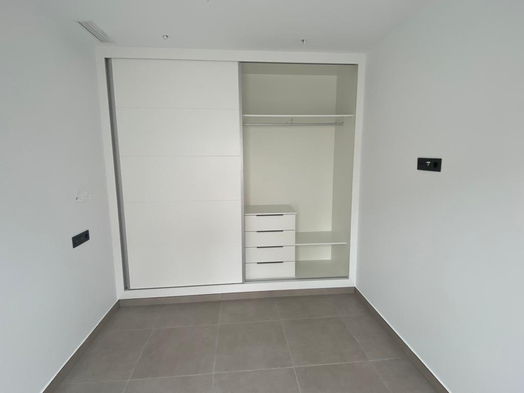 Villa for sale in Los Alcázares