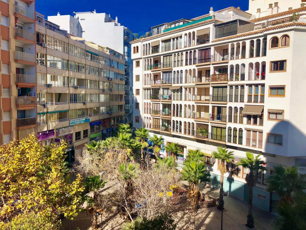 Zentrale Wohnung mit Pool und 300 Meter vom Strand in Calpe (Costa Blanca)