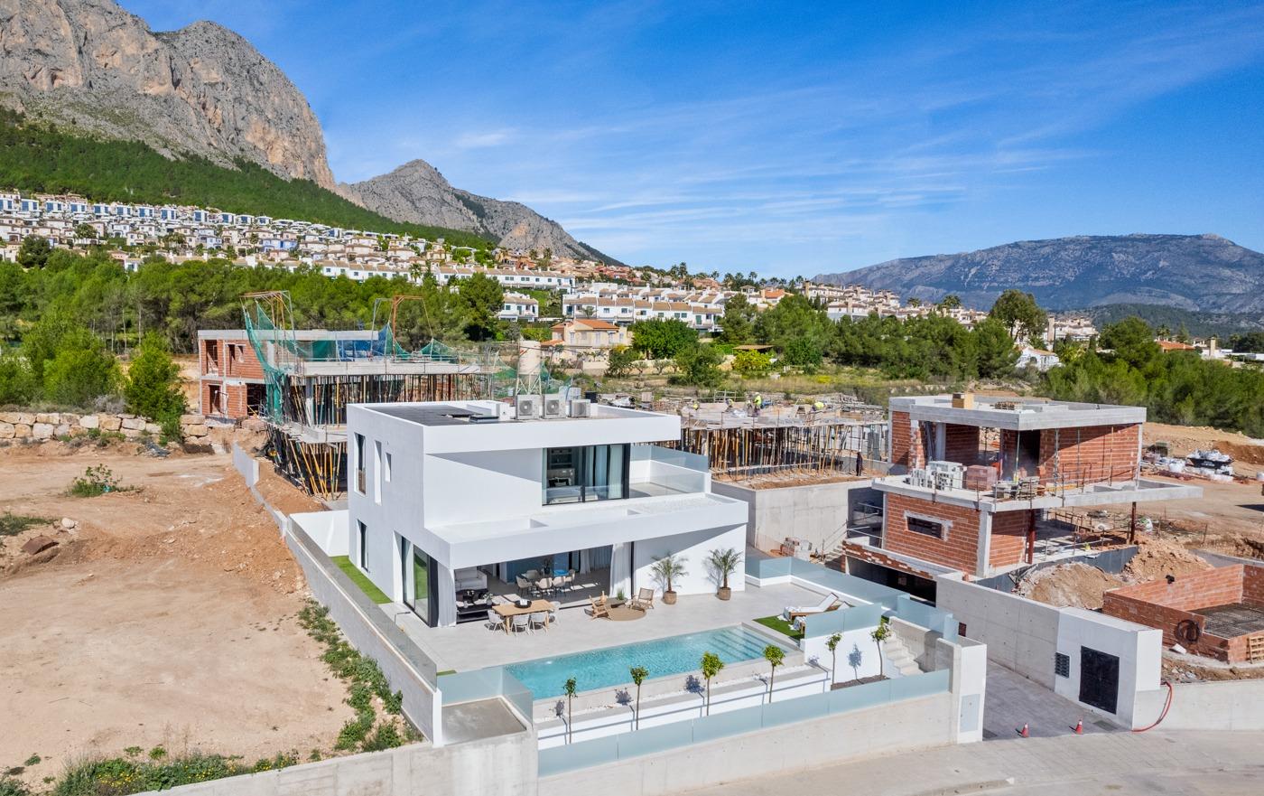 Villa for sale in Polop