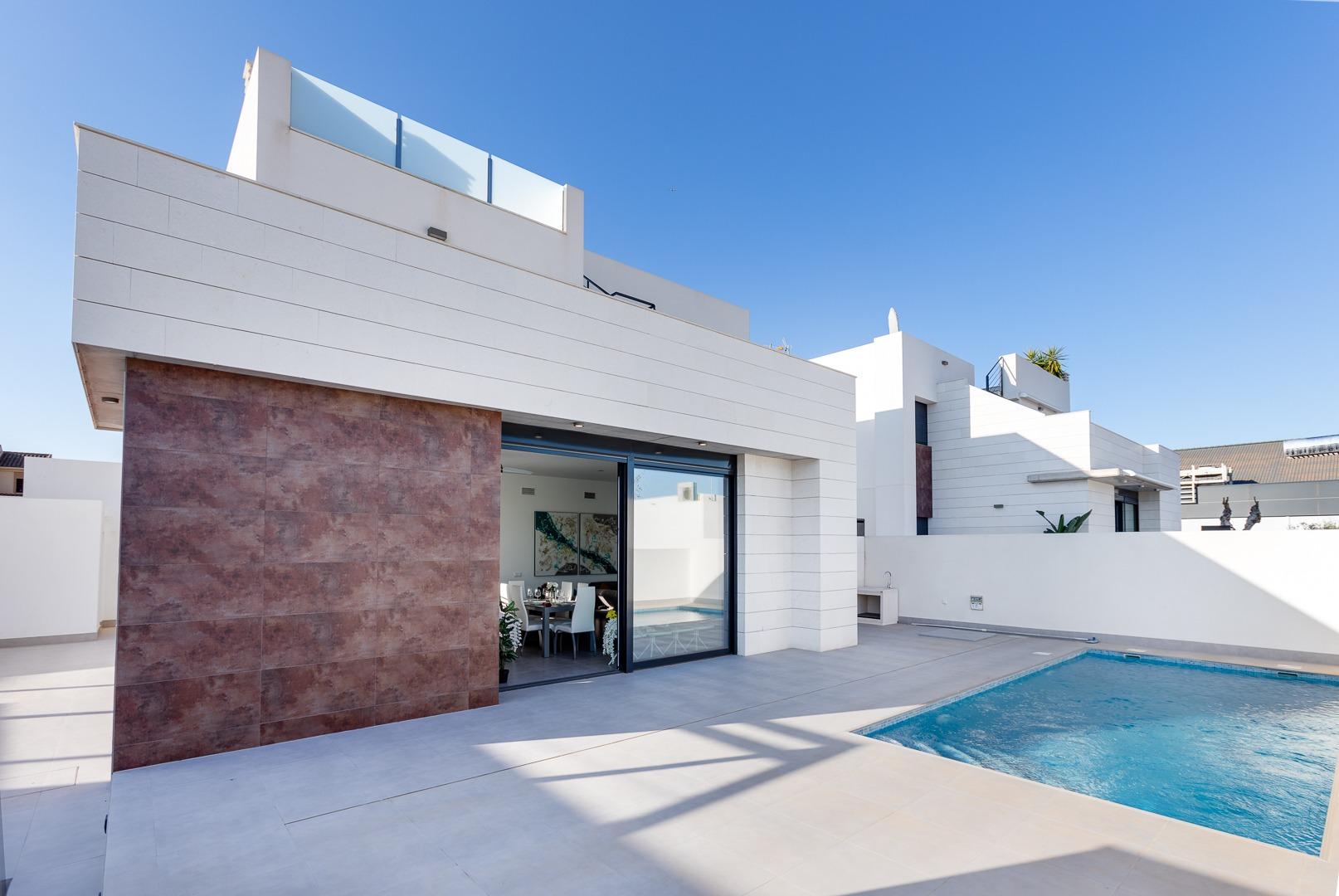 Villa for sale in Pilar de la Horadada