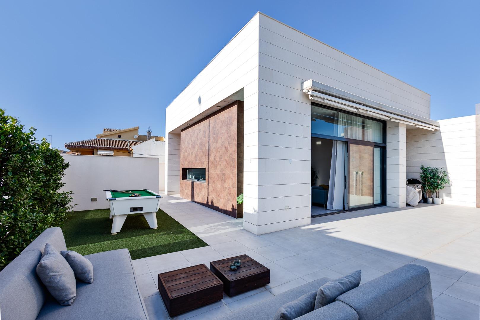 Villa for sale in Pilar de la Horadada