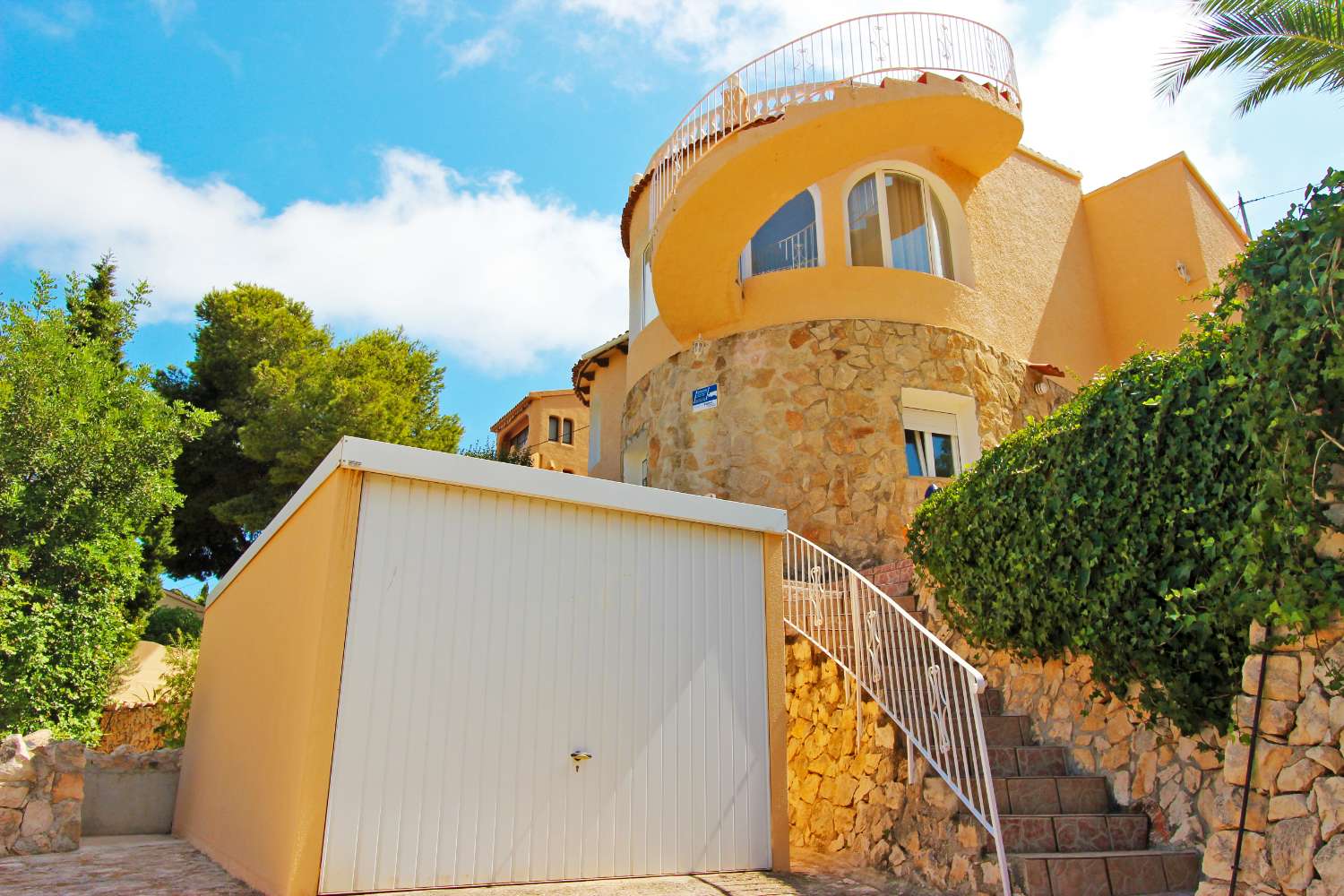 Wolnostojąca willa z widokiem na morze w Calpe (Costa Blanca)