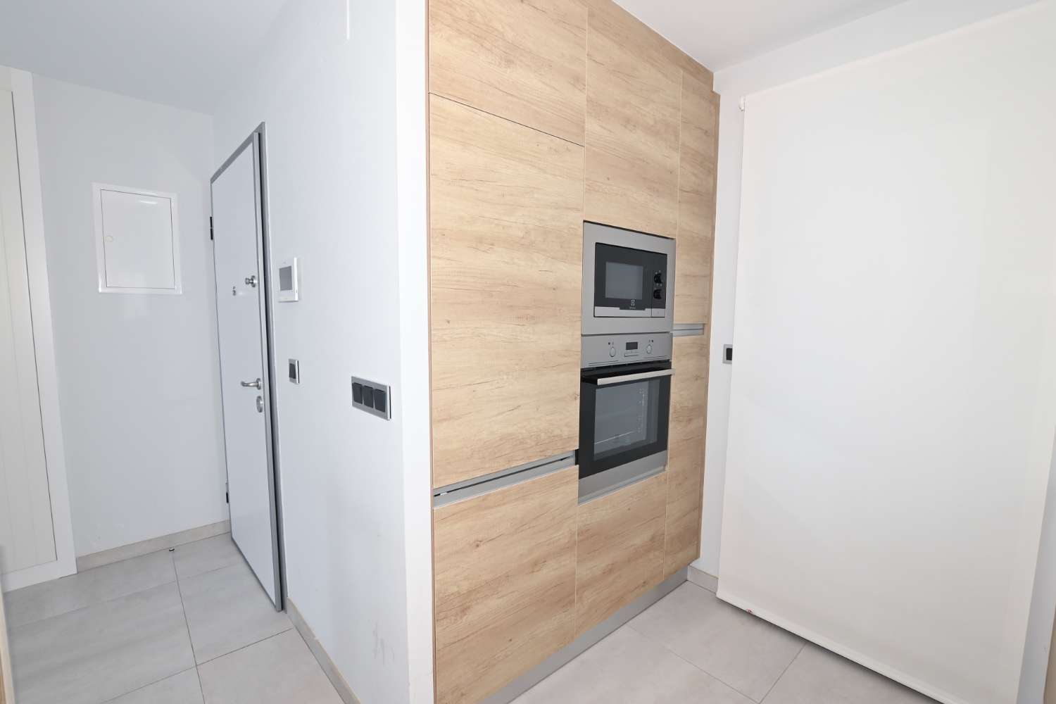 Moderne Wohnung mit Meerblick in Benidorm