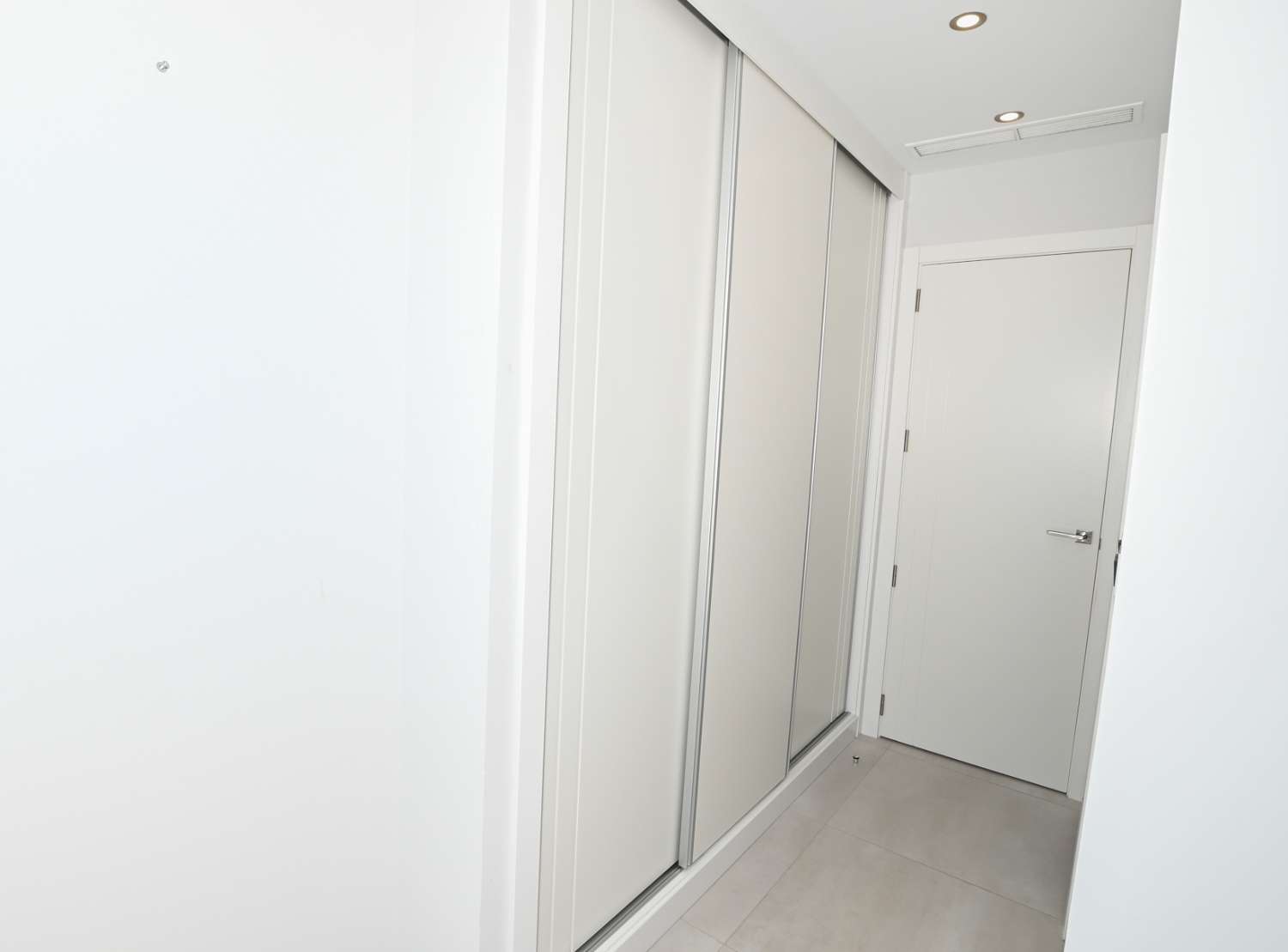 Moderne Wohnung mit Meerblick in Benidorm