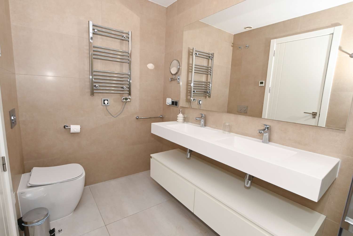 Moderne Wohnung mit Meerblick in Benidorm