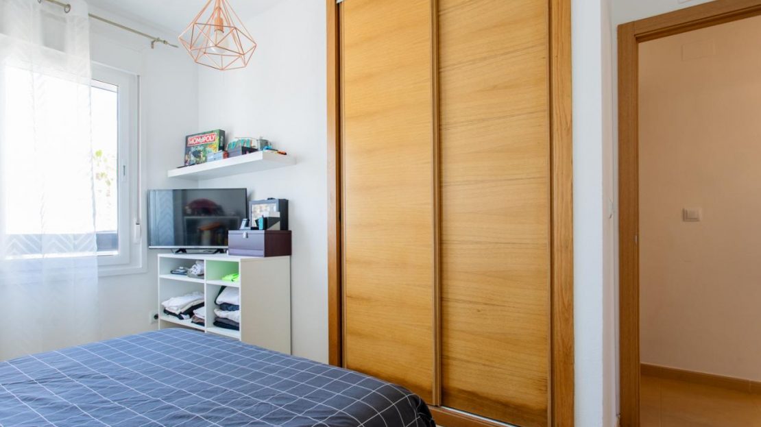 2-bedroom apartment on a golf course with swimming pools in Torrepacheco (Murcia)