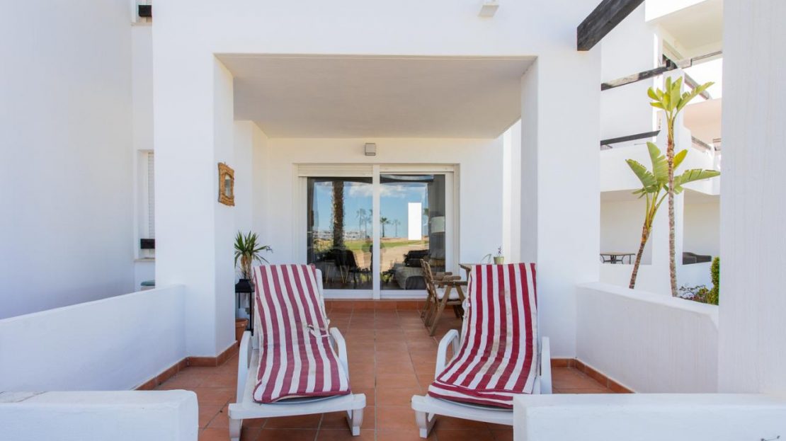 2-bedroom apartment on a golf course with swimming pools in Torrepacheco (Murcia)