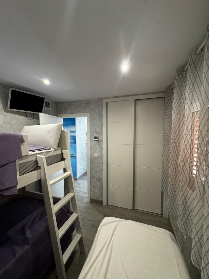 Bungalow reformado 2 dormitorios muy próximo a la playa en Santiago de la Ribera (Murcia)