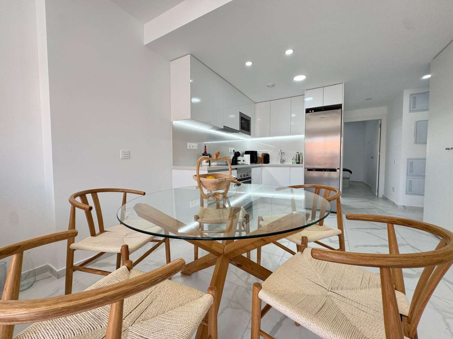 Penthouse avec solarium, 2 chambres, piscine, à 200 m de la plage à Torrevieja (Costa Blanca Nord)