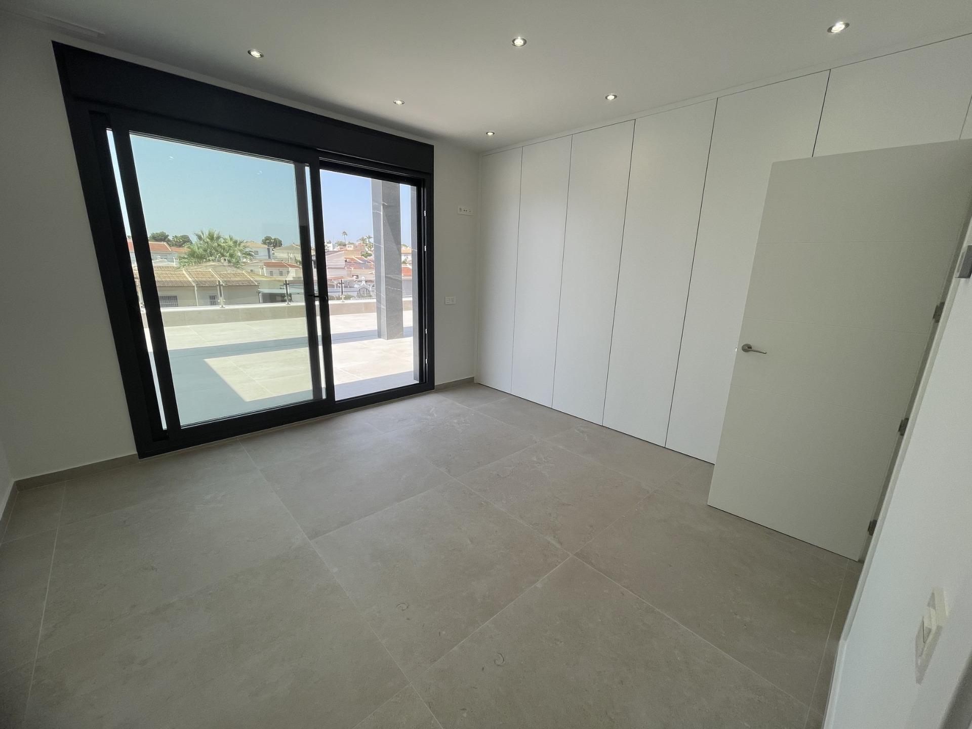 Villa till salu i Rojales