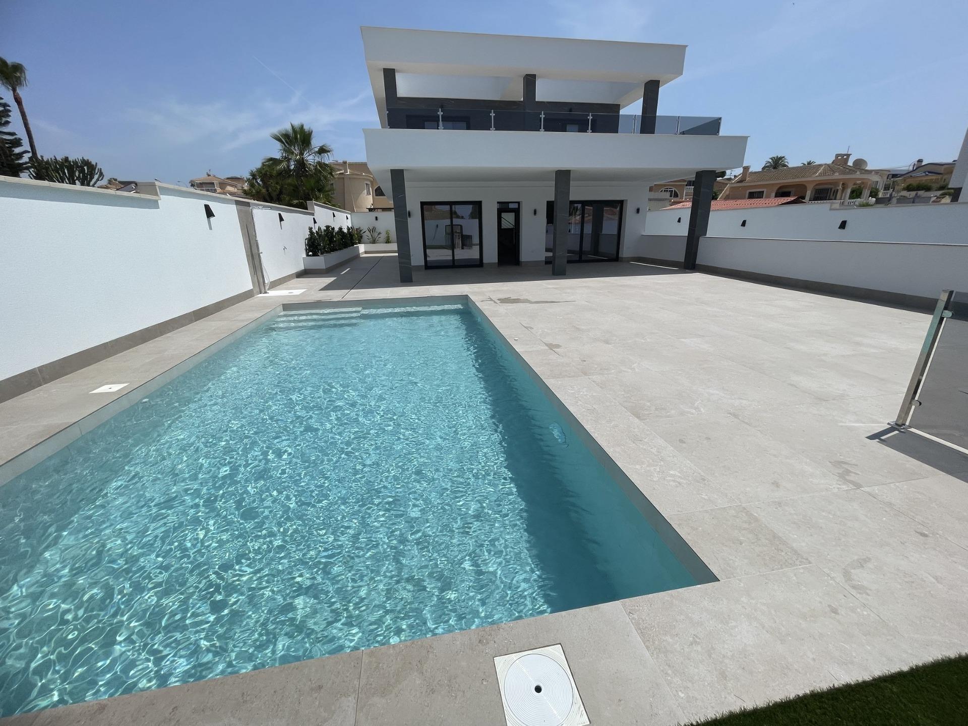 Villa till salu i Rojales