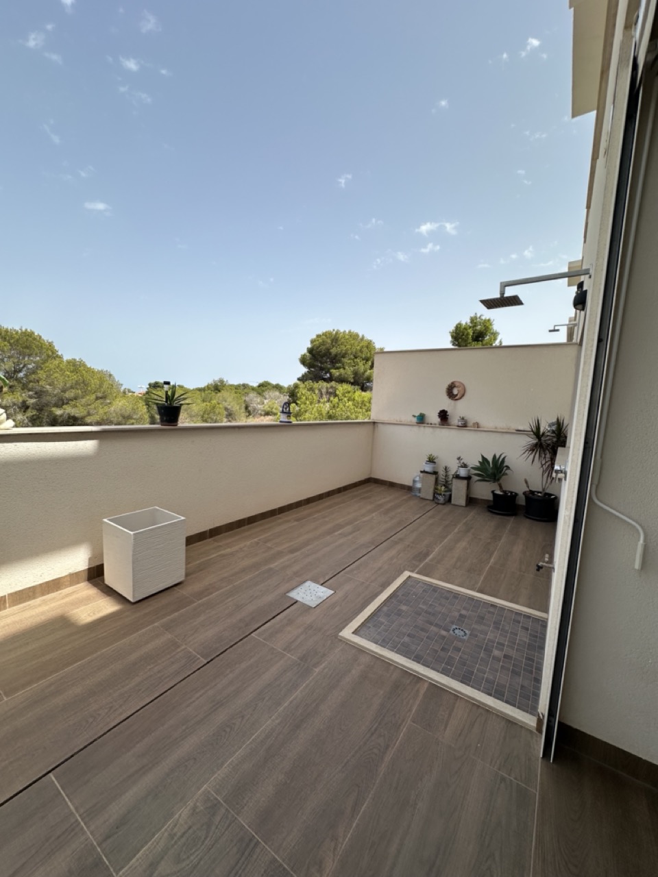Bungalow 2 dormitorios, parking, trastero, piscina en Torrevieja (Costa Blanca Sur)