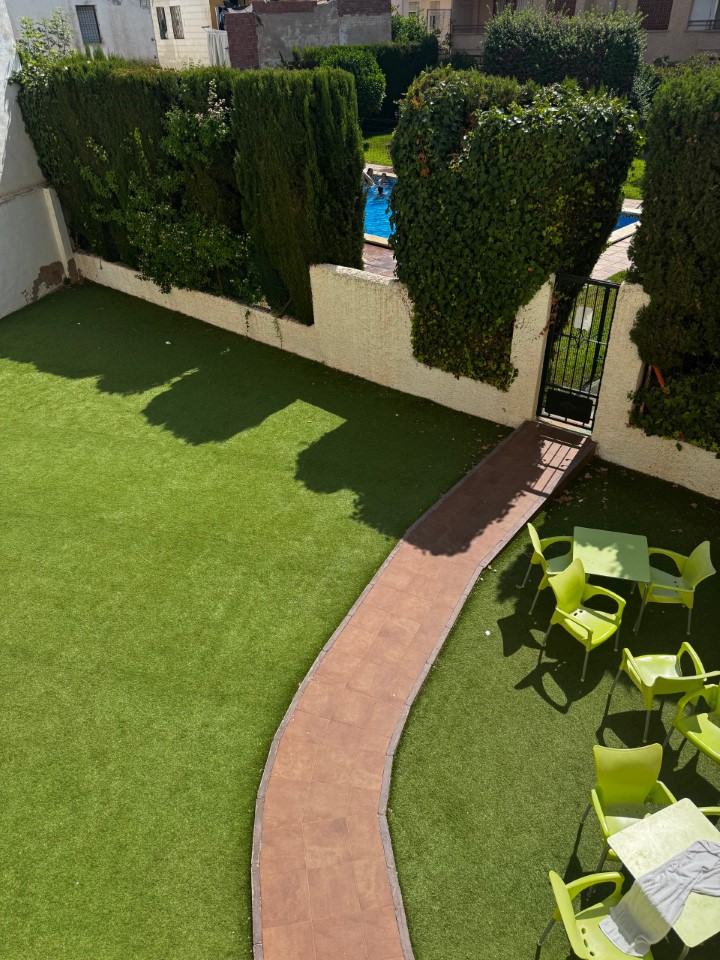 Appartement met 2 slaapkamers, parkeerplaats en zwembad, 450 m van het strand in San Pedro del Pinatar (Murcia)