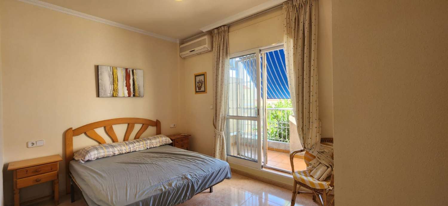 Bungalow met 3 slaapkamers en zwembad in La Mata-Torrevieja (Zuid-Costa Blanca)