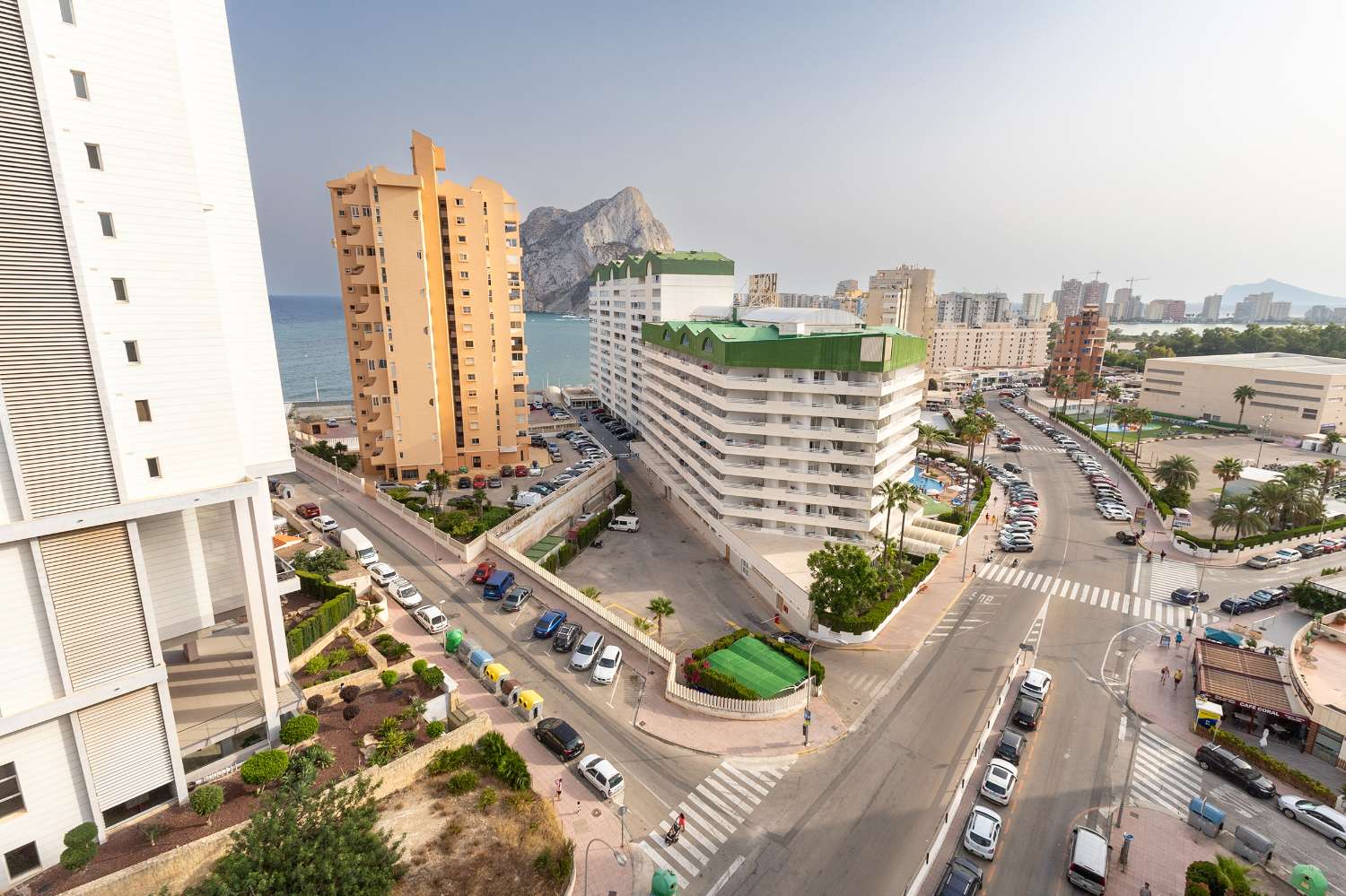 Apartament z 2 sypialniami i widokiem na morze w Calpe (Costa Blanca)