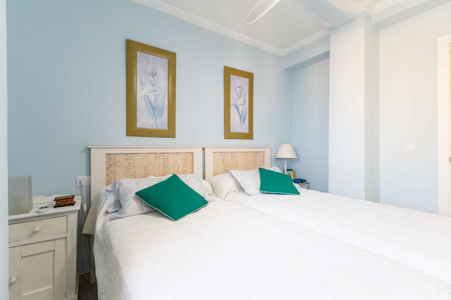 Apartament z 2 sypialniami i widokiem na morze w Calpe (Costa Blanca)