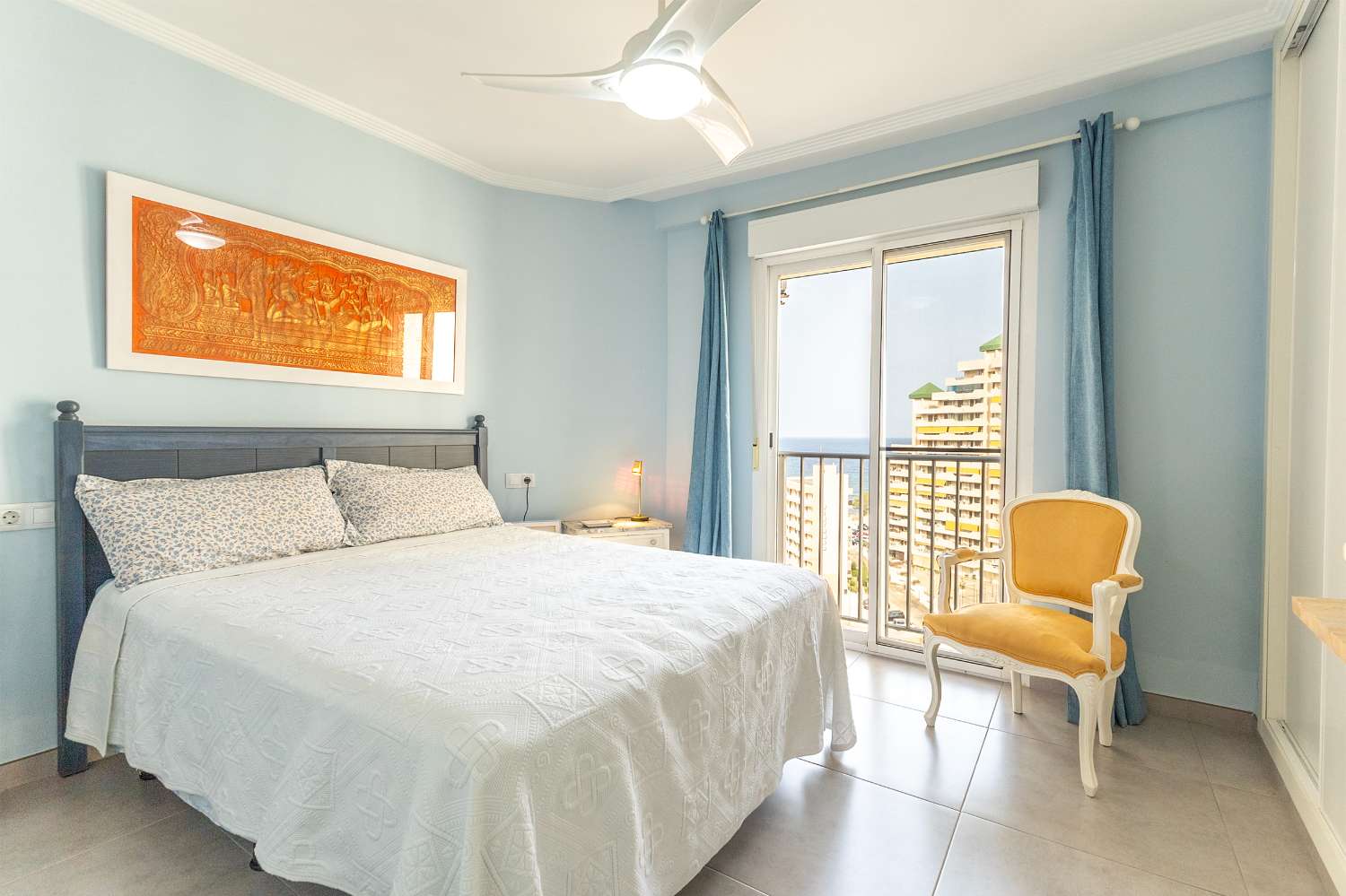 Apartament z 2 sypialniami i widokiem na morze w Calpe (Costa Blanca)