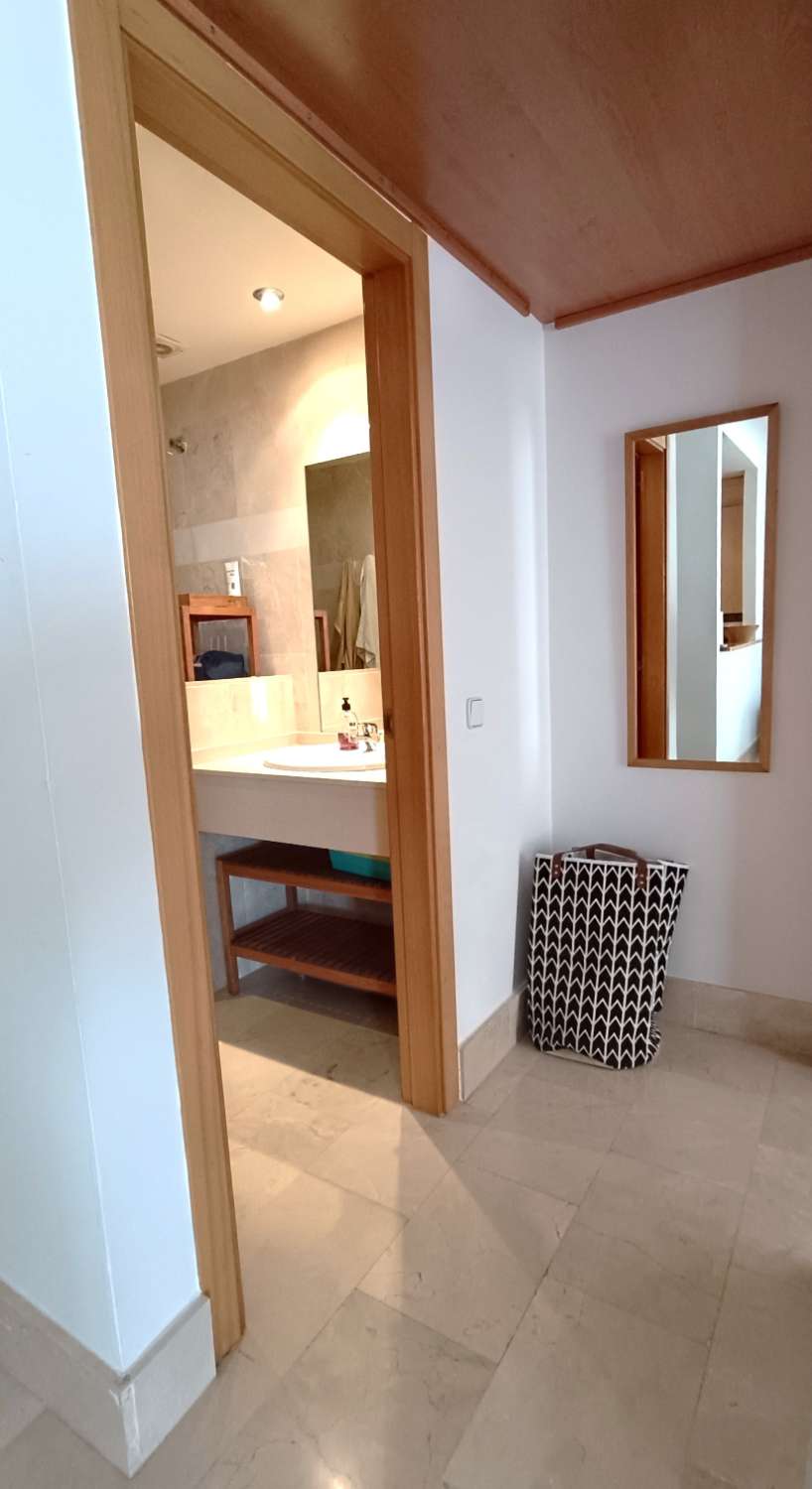 Apartament z 1 sypialnią na pierwszej linii frontu w Calpe (Costa Blanca)