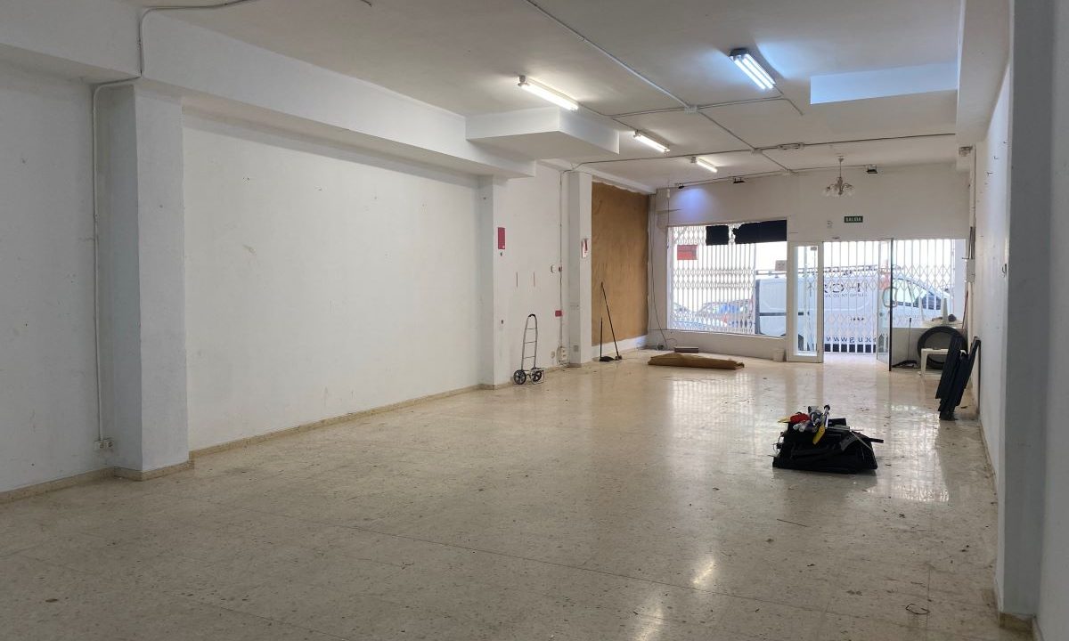 Commercieel pand van 162 m2 in Calpe (Alicante)