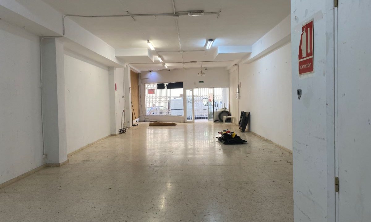 Commercieel pand van 162 m2 in Calpe (Alicante)