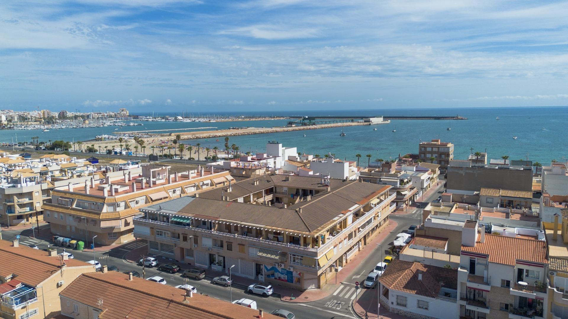 Lägenhet till salu i Torrevieja