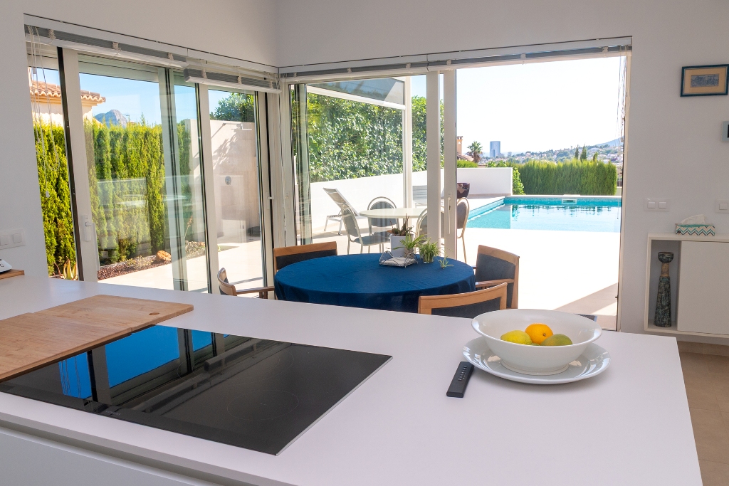 Moderne Villa zum Verkauf mit Meerblick in Calpe (Costa Blanca, Alicante)