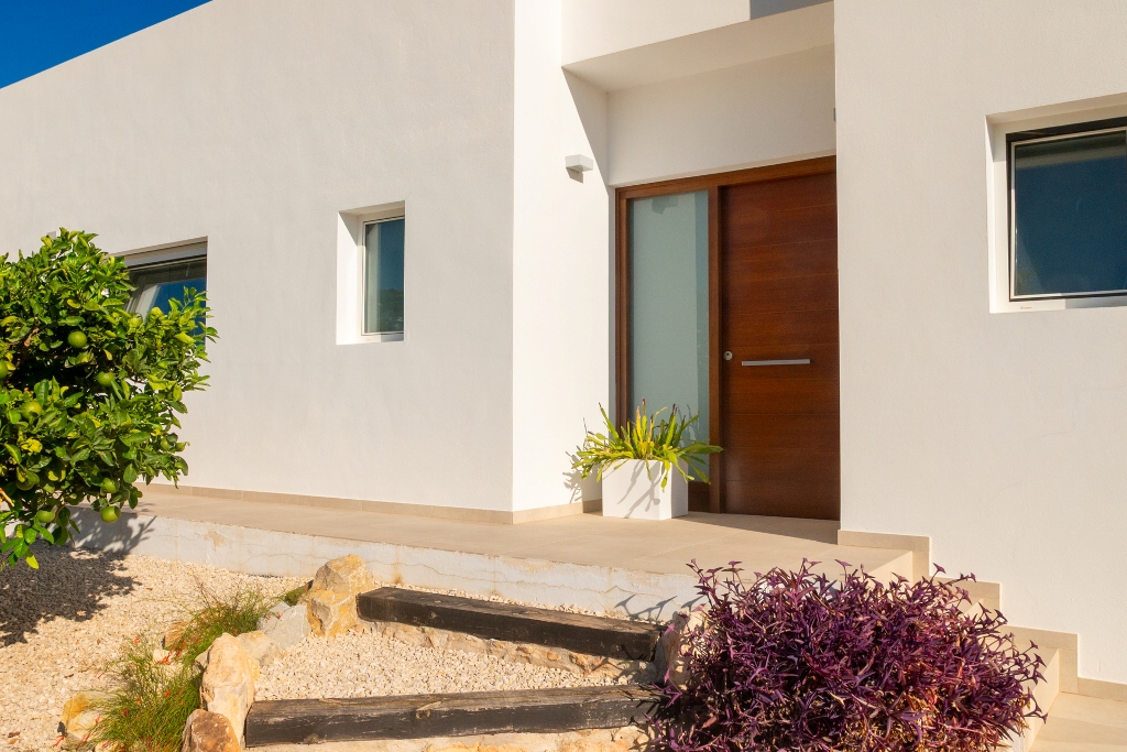 Moderne Villa zum Verkauf mit Meerblick in Calpe (Costa Blanca, Alicante)