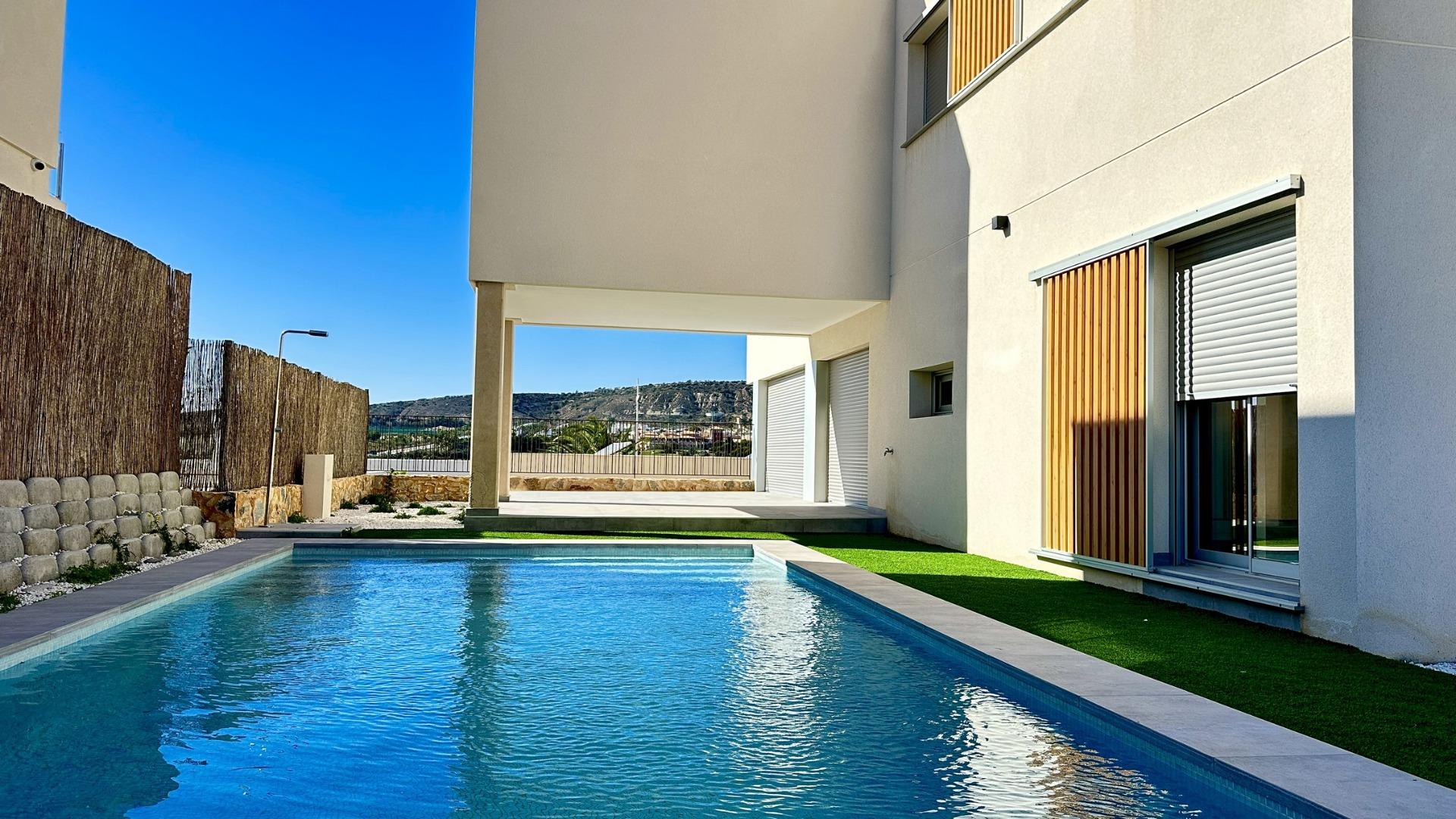 فيلا للبيع في Algorfa