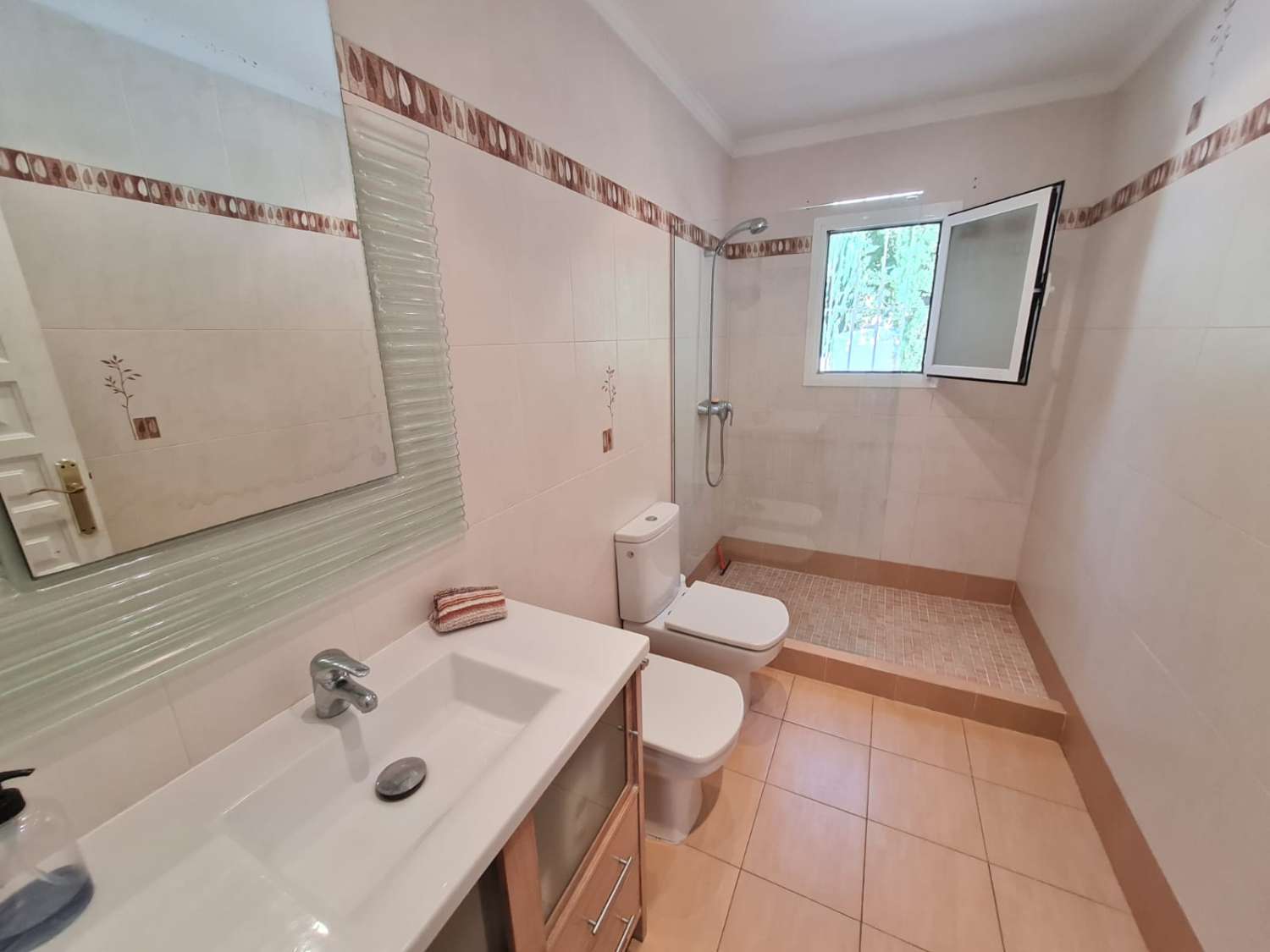 Chalet independiente con piscina y 3 dormitorios en Calpe_Alicante_Costa Blanca Norte
