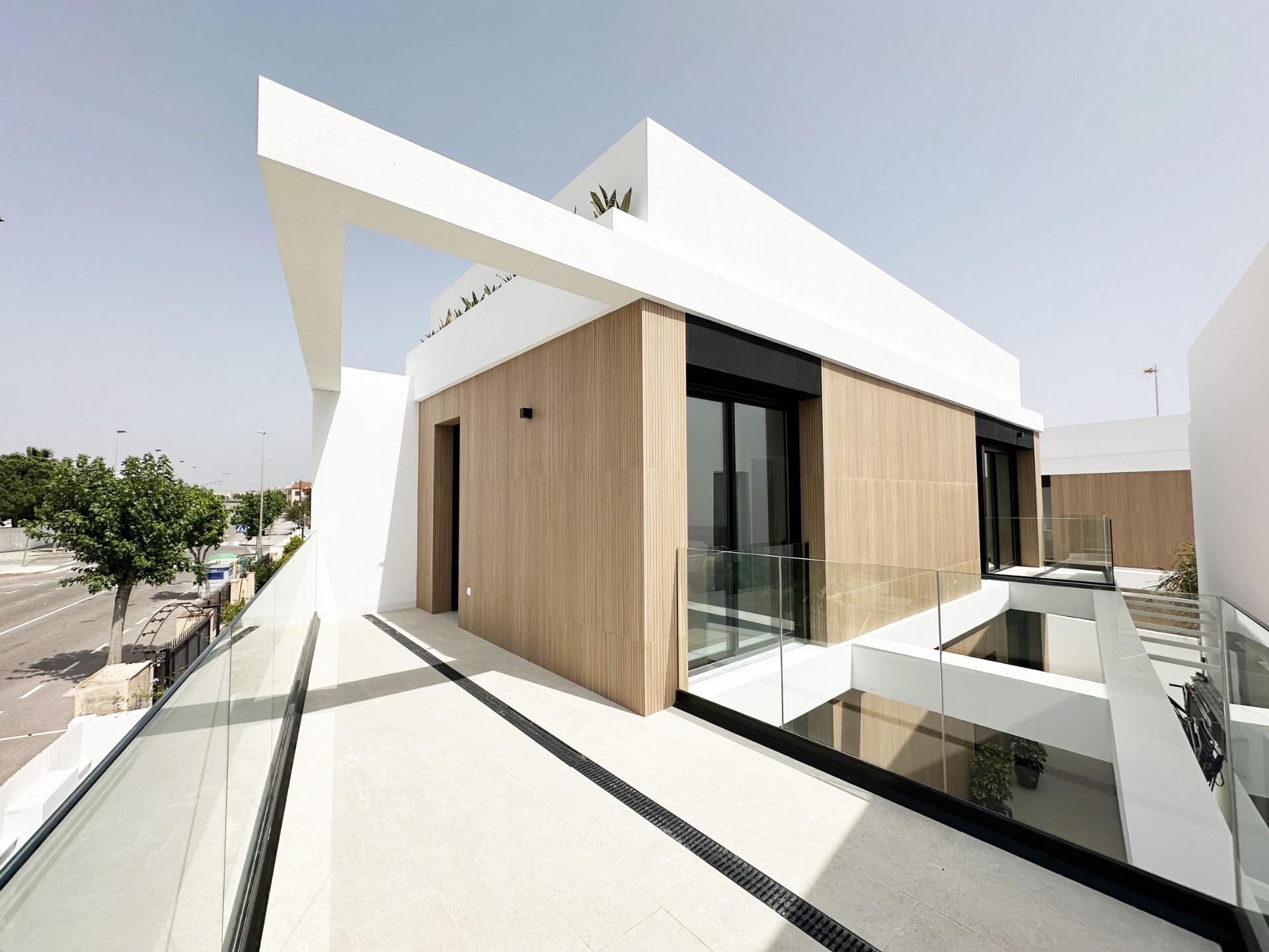 Villa te koop in Pilar de la Horadada