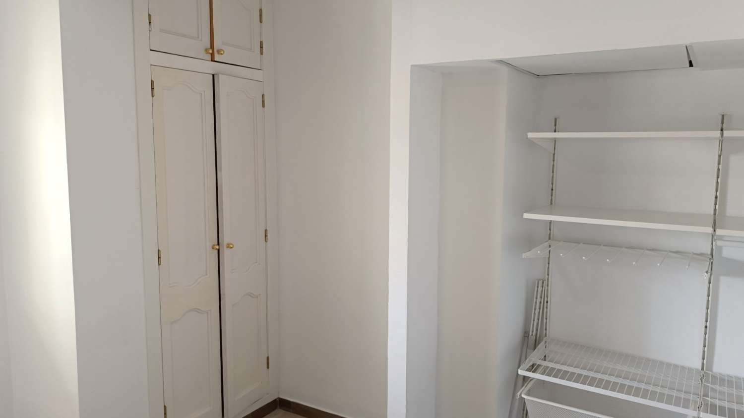 Апартаменты всего в 100 метрах от пляжа в Кальпе, Аликанте, Коста-Бланка Норте.