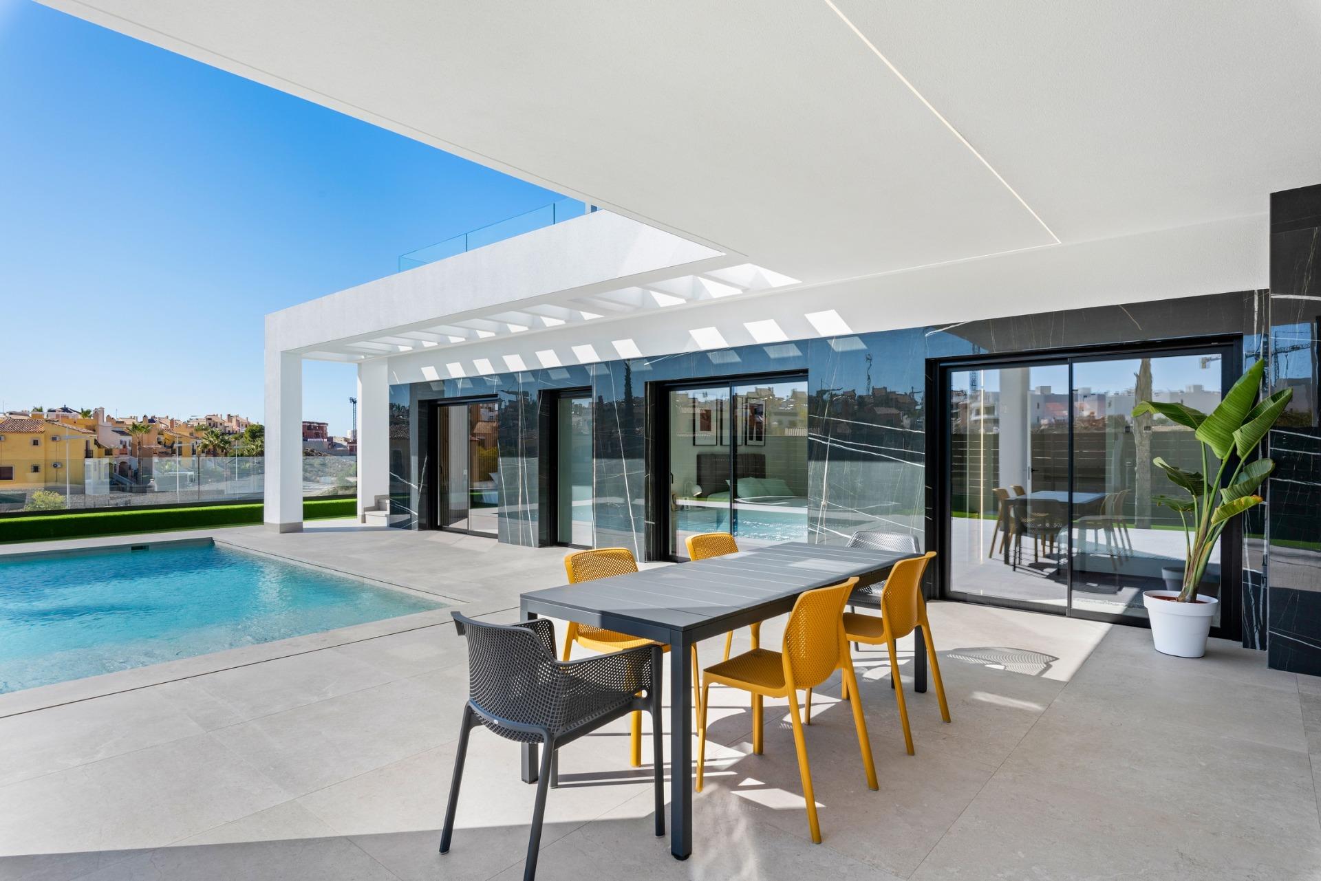 Vila v prodeji in Algorfa