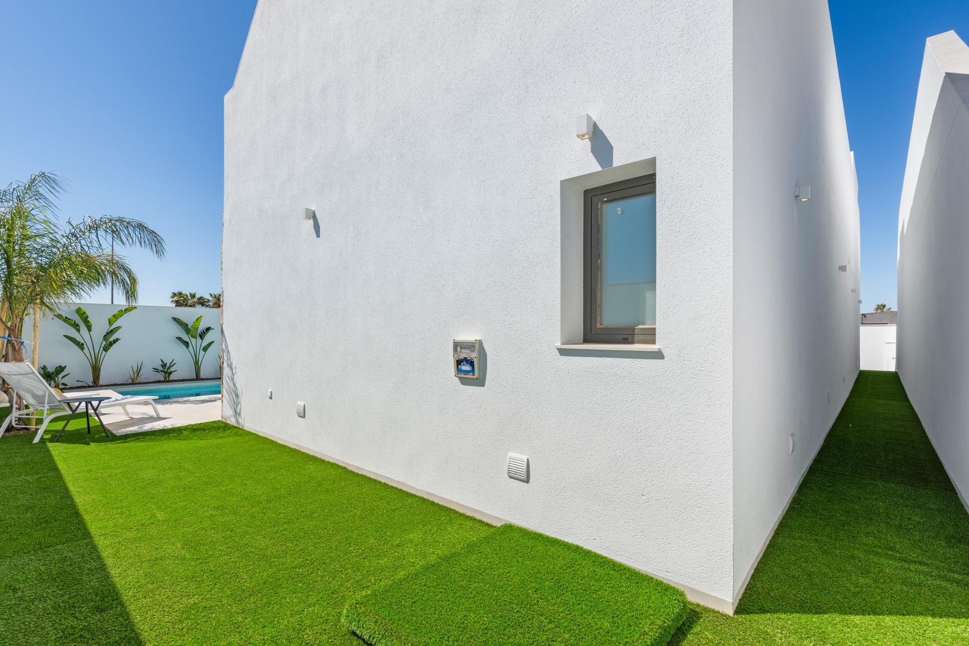 Villa en venta en Los Alcázares