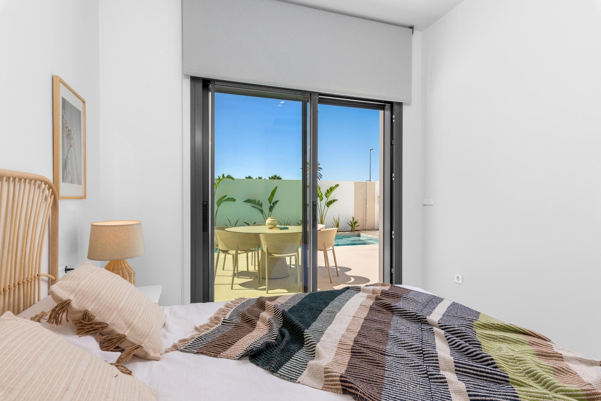 Villa en venta en Los Alcázares