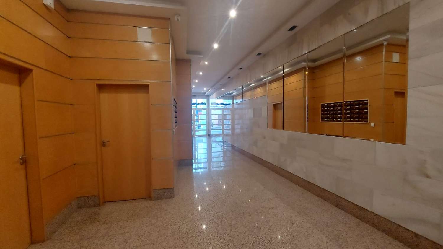 شقة للبيع في Playa Arenal-Bol (Calpe)