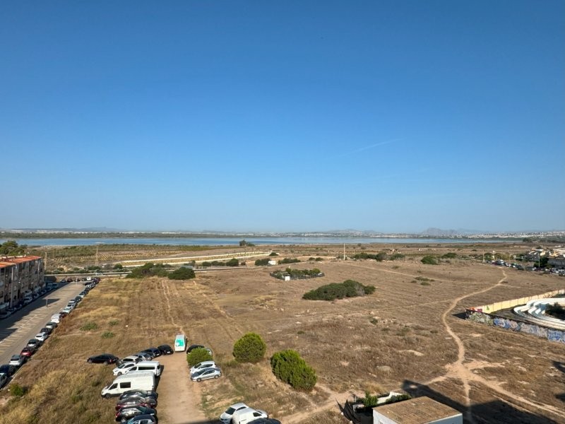 Appartement de 2 chambres avec piscine, garage et à 200 m de la plage à La Mata_Torrevieja_Alicante